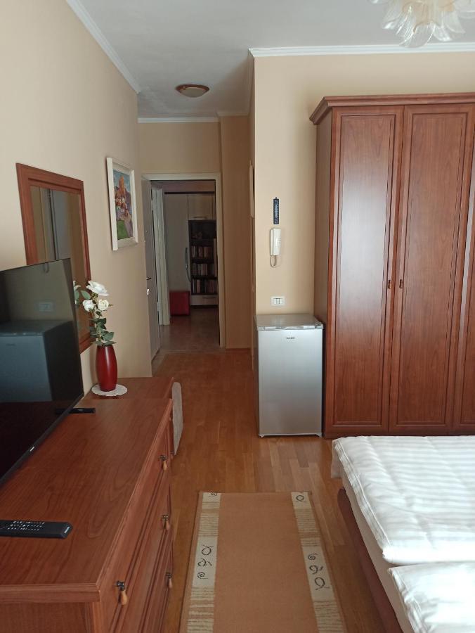 Home Sweet Rental Tirana Exterior photo
